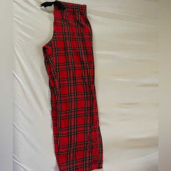 VS Pjs Set - Picture 6 of 8